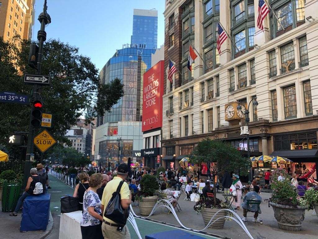 الدرج الكهربائي الخشبي - Wooden electrical stairs: