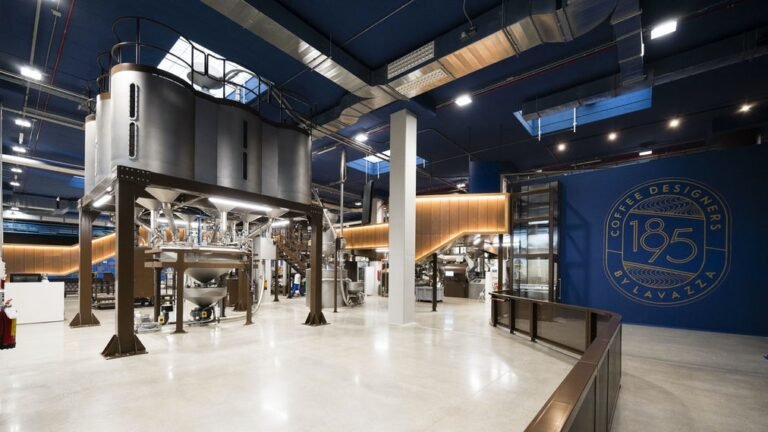 Factory 1895 – Lavazza // UP-A Uboldi Paolo Architetti