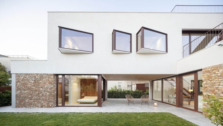 Jaume’s Home / Guillem Carrera