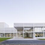 Additi Workplaces / Kraft Architectes
