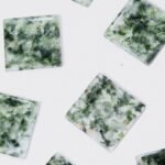 snøhetta makes tiles out digital waste glass in ‘frequent sands – forite’