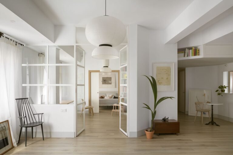 The Octagon of Pelayo Condominium / Piano Piano Studio