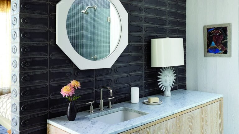 Right here’s Tips on how to Refresh That Boring Mirror