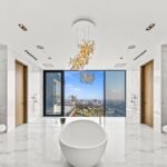 7 Luxurious Houses With Over-the-Prime Bogs on the Market Proper Now