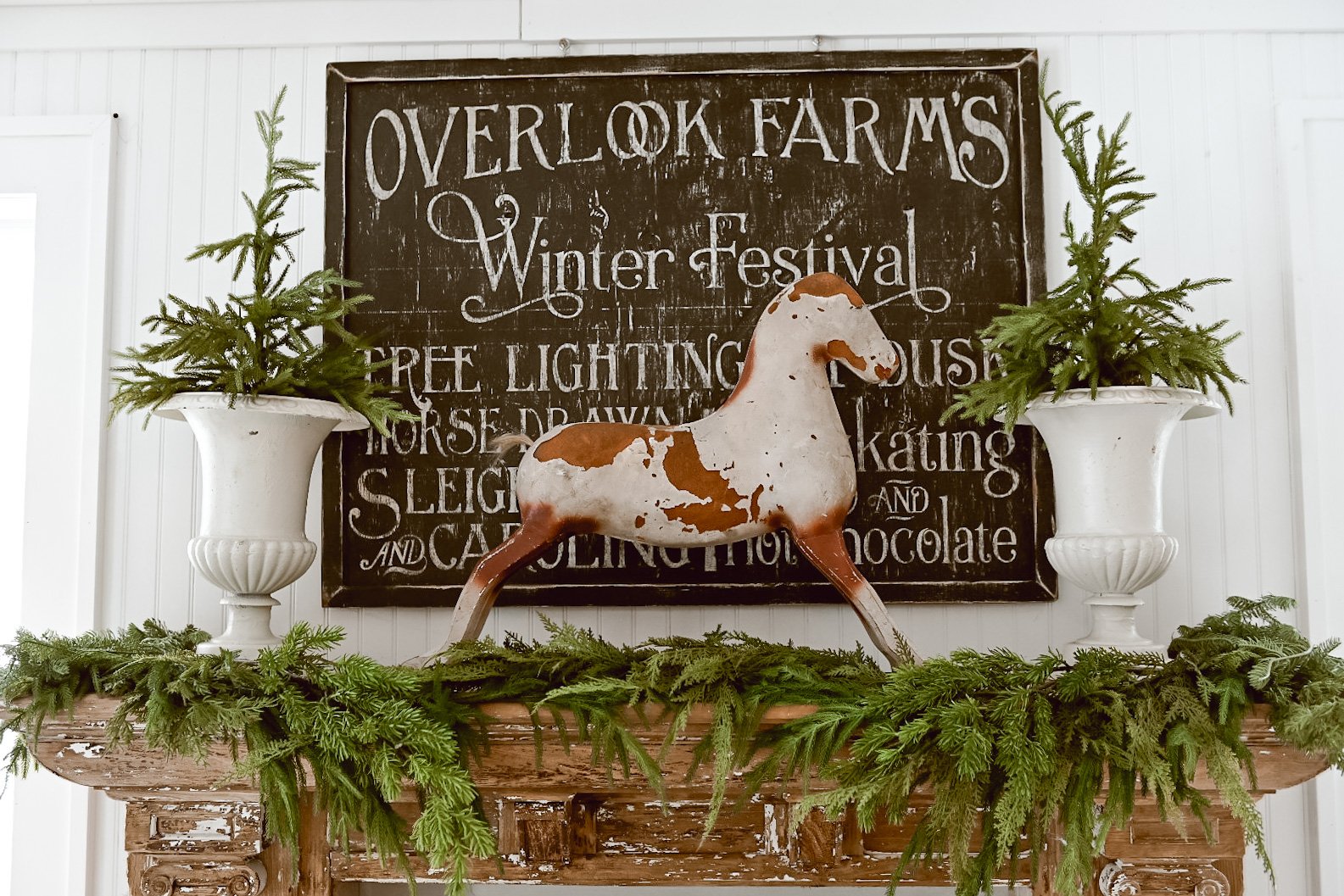 Cozy Cottage Winter Decor - مدونة ليز ماري