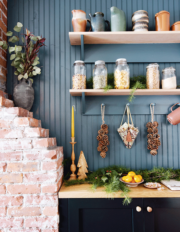 DIY: Pinecone Swag - البيت والمنزل
