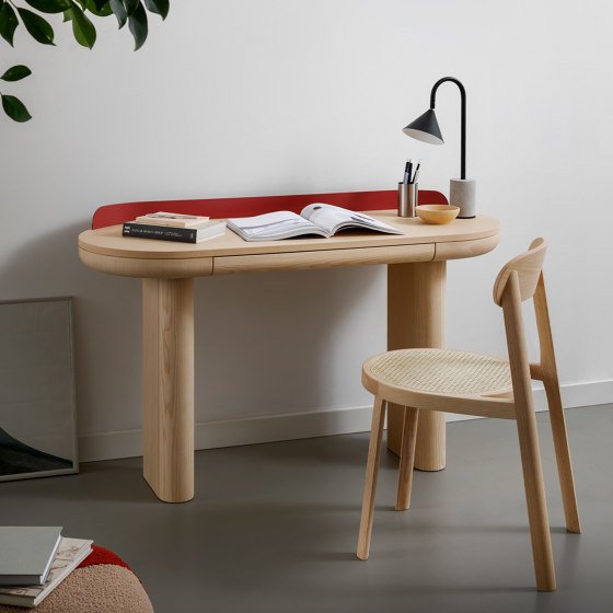 Miniforms’ Brulla chair seamlessly blends the previous and current | Information | Architonic