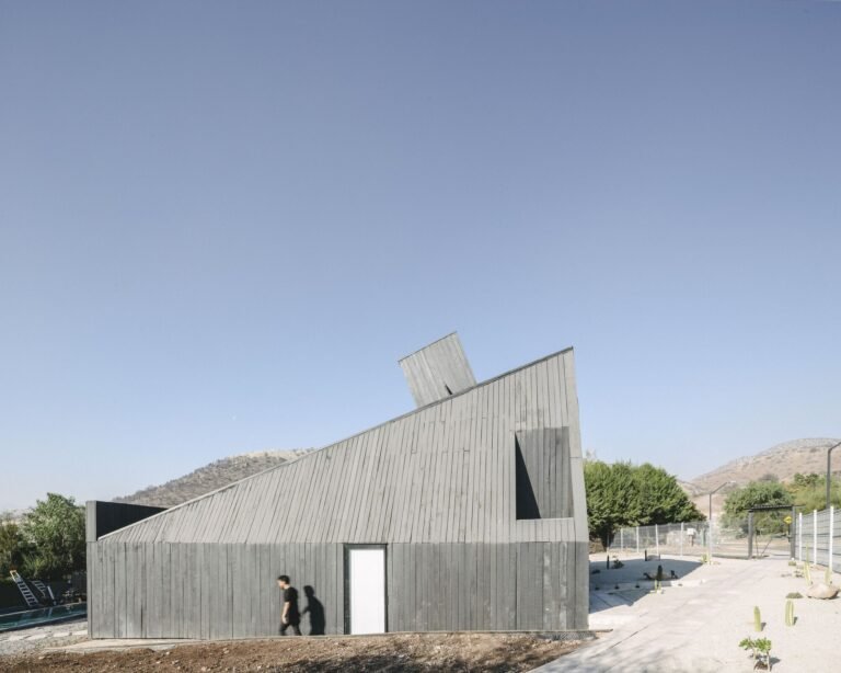 Orqe Home / Iván Bravo Arquitectos
