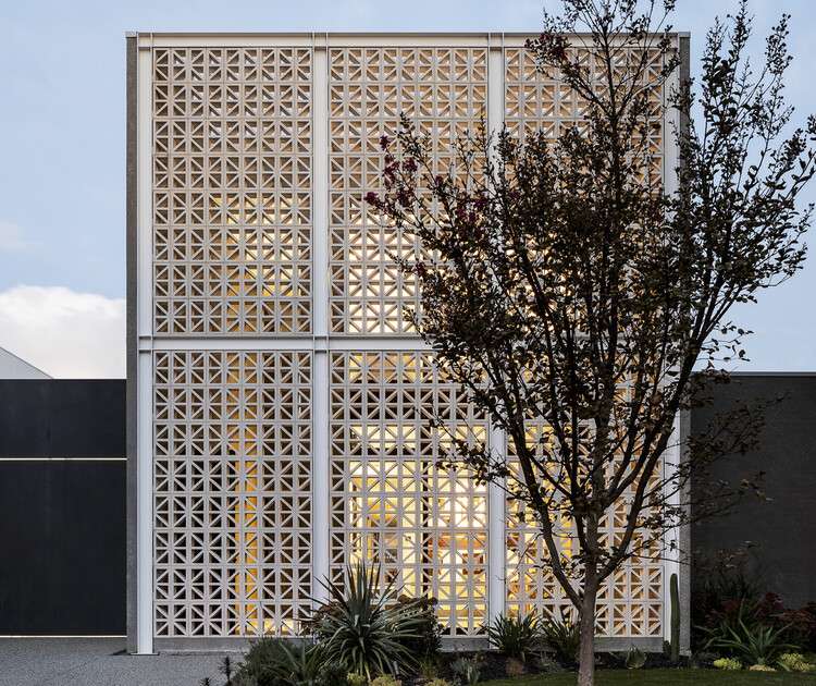 برايتون إيست 3 هاوس / إنفورم ، © تيموثي كاي