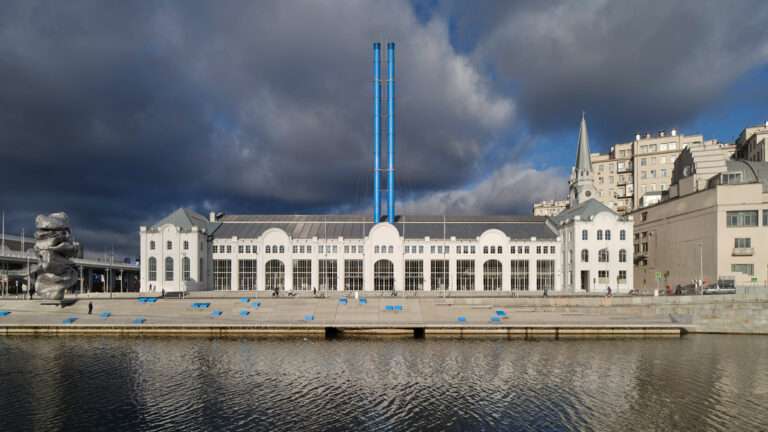  رينزو بيانو يحول محطة كهرباء في موسكو إلى بيت للثقافة |  2021-12-02
