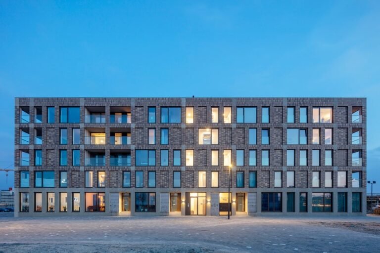 PUUUR IJCE _ Amsterdam // Atelier PUUUR