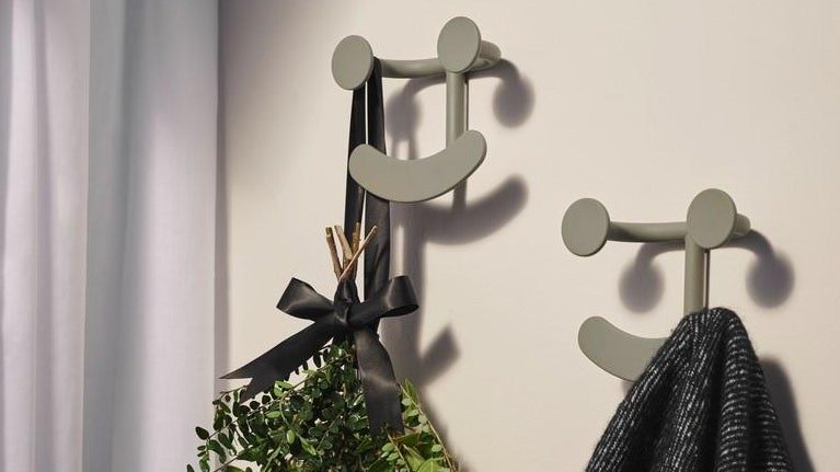 Let’s Set up the Entryway