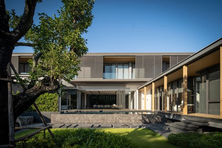 Casa Pattaya / makeAscene