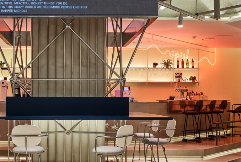 Episode 101 Co-Residing Home / Joongho Choi Studio