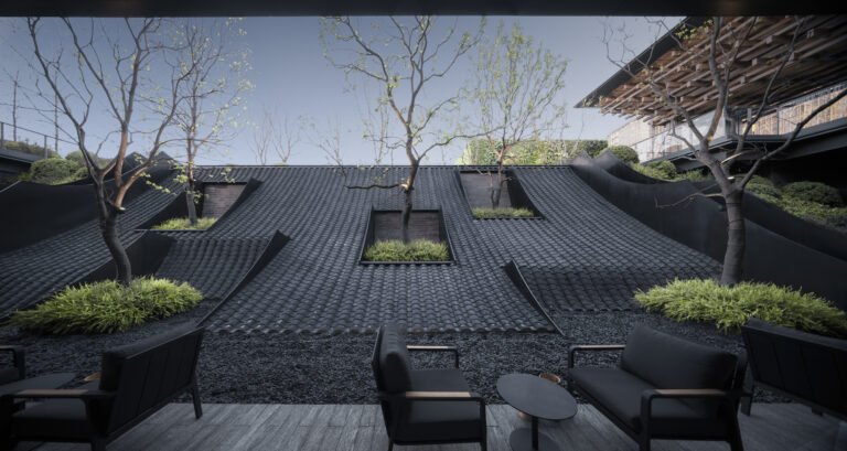 An Villa / T.R.O.P : terrains + open house