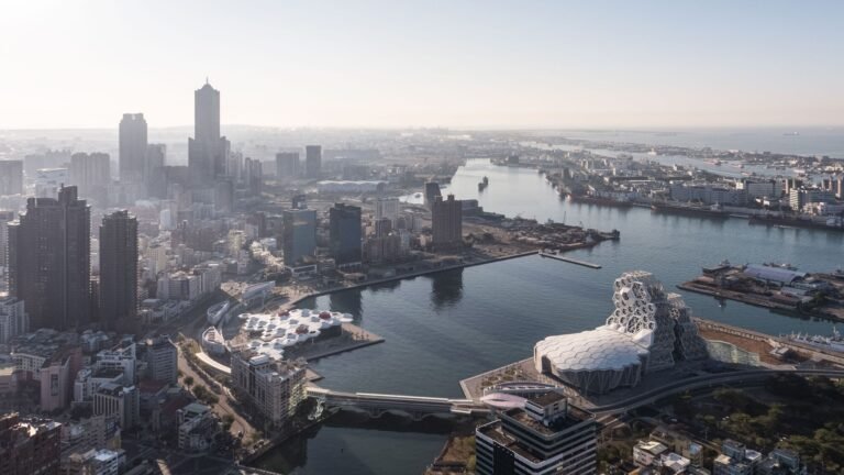 Kaohsiung Pop Music Heart / Manuel A. Monteserín Lahoz