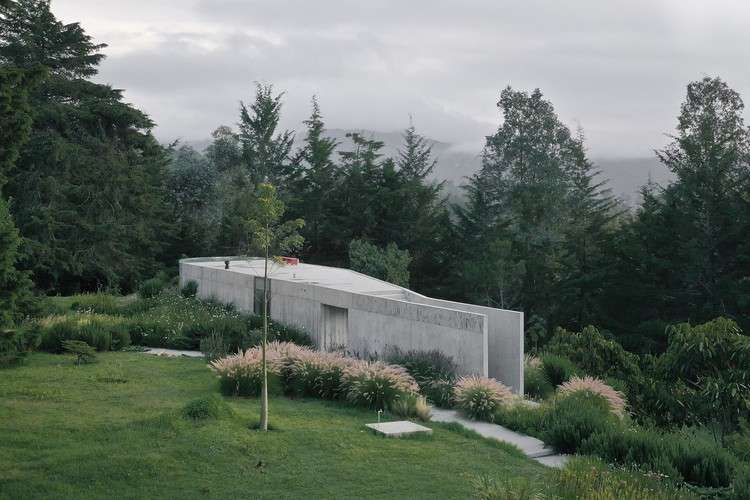 Ballen House / LCLA Office + Clara Arango ، © Luis Callejas