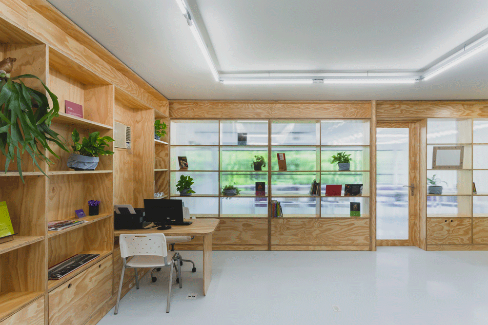 عدة مسافات في واحد: إمكانيات المخططات القابلة لإعادة التكوين