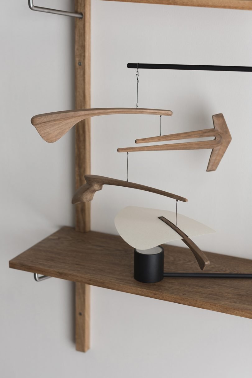 تفاصيل النحت الحركي التجريدي