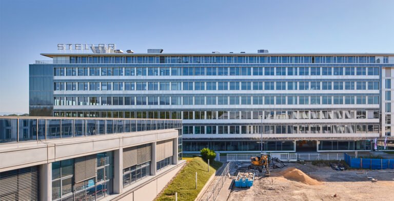 Stellar 32 / RDR architectes