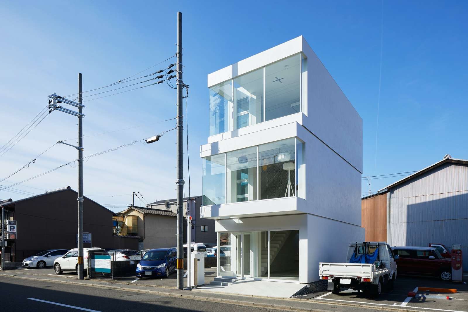 © Fujiwaramuro Architects