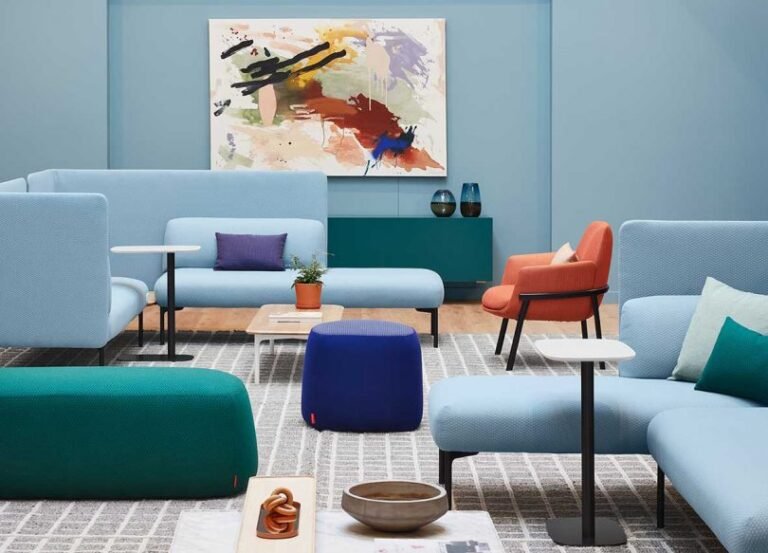 باتريشيا أوركيولا تعيد تخيل فندق هاوورث في هولندا ، ميشيغان
