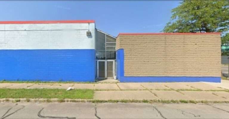 مركز تسجيل دكستر المهرست في ديترويت