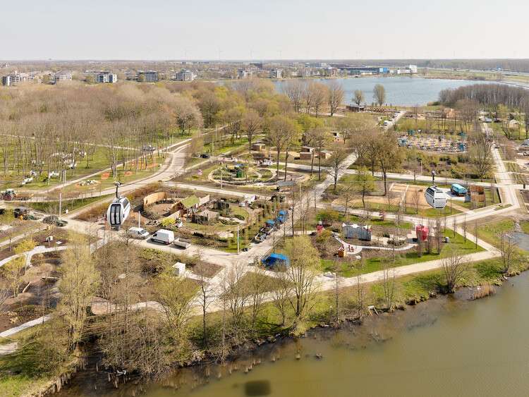 MVRDV's Arboretum Masterplan in Almere يستضيف معرض البستنة مرة واحدة في العقد قبل أن تصبح منطقة مدينة جديدة ، © Walter Herfst