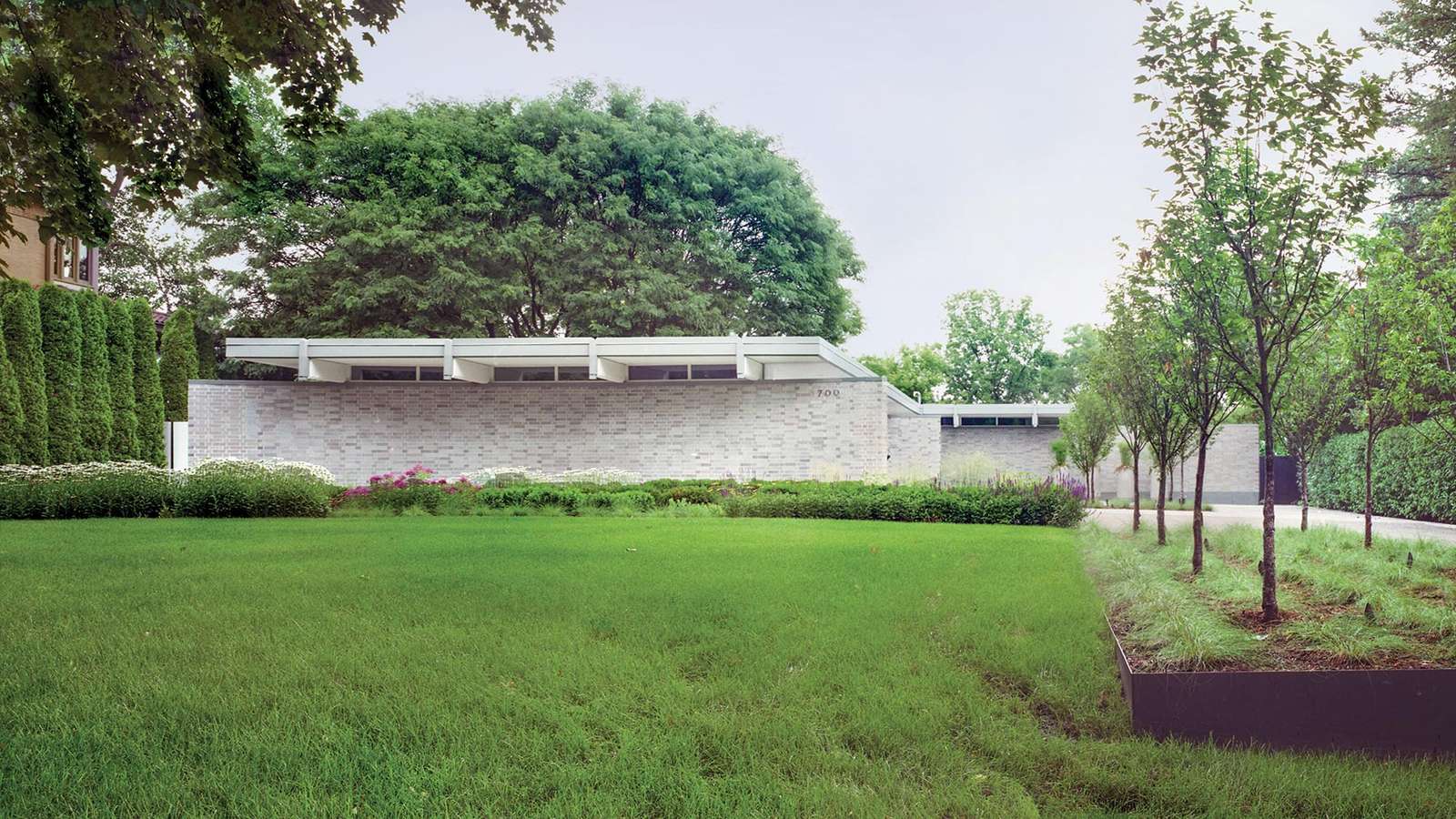 منظر طبيعي: حدائق ماونت كيرف ، منزل تسجيلات عام 1964 ، أعيد تخيله كوين + شركاء |  2022-04-05