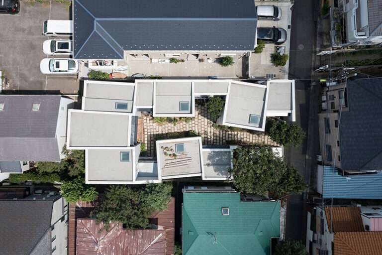 شاشة قابلة للطي DOG