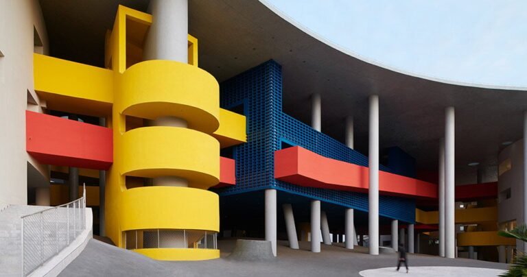 trace architecture office (TAO) builds new school in haikou as a landscape of color