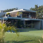 Courtyard House by Modo Designs