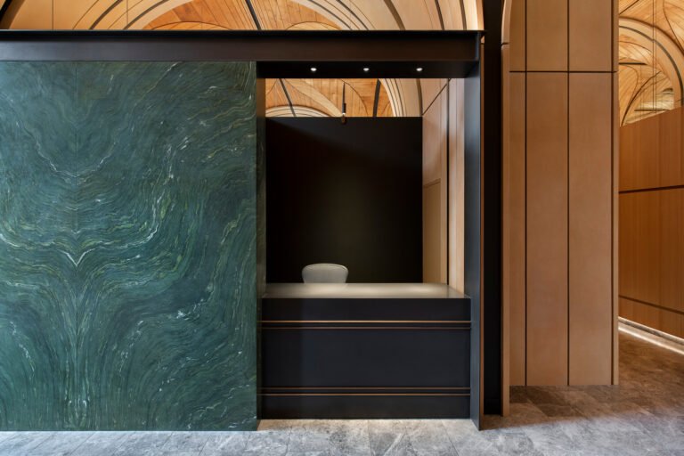 King and Phillip Residences Entrances / fjcstudio