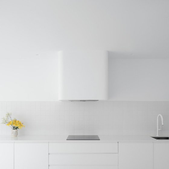 White kitchens that leave their mark in changing Spanish homes | News | Architonic