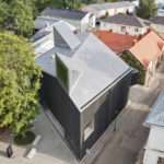 In Finland, JKMM Shoehorns the Chappe Art House into a Historic Town