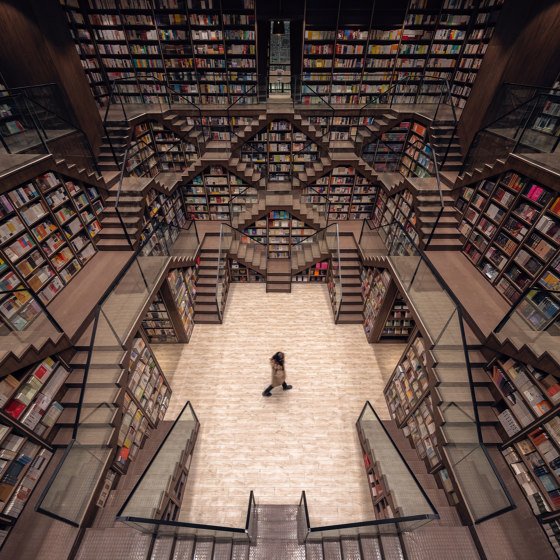 Split-level: mezzanine floors that reorganise the floorplan | News | Architonic