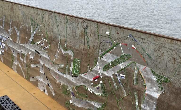 Liquid City: A Radical New Masterplan in Rotterdam Embraces the River for Resilience