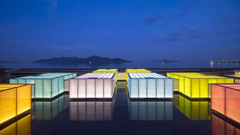 Moveable Floating Galleries Bring a Burst of Color to Shigeru Ban’s Simose Art Museum