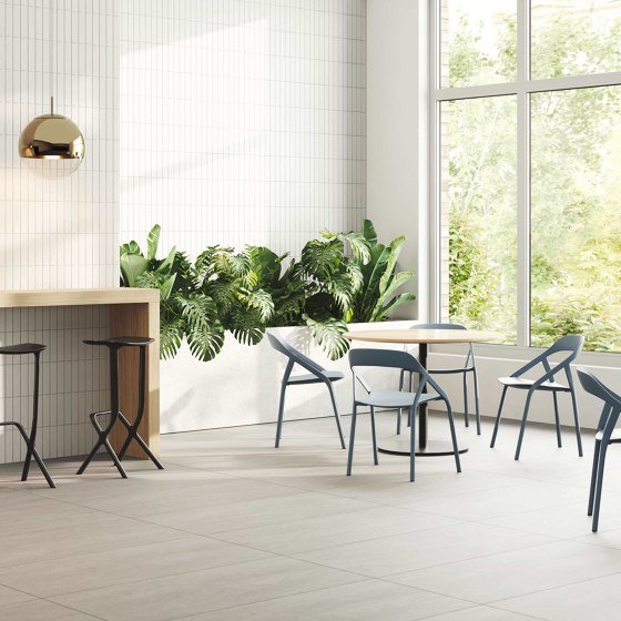 The lightweight LessThanFive™ Collection gets bigger – but not heavier | News | Architonic