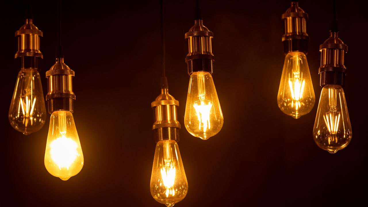 These Viral Vintage Lightbulbs Are Selling for $500