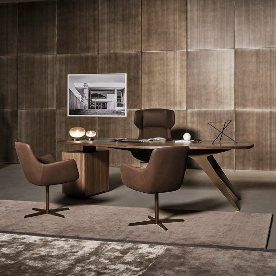 Furnishing the modern executive workspace with Bonaldo