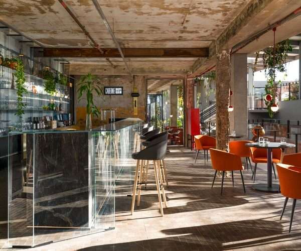 Glass Bar | CASACOR Minas 2024 / Balsa Arquitetura - Image 1 of 19