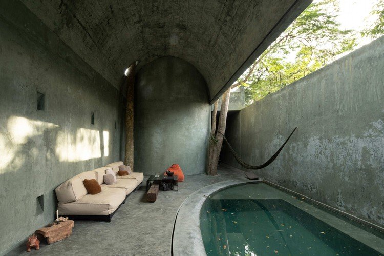 Gruta House / Salvador Román Hernández +  Adela Mortéra Villarreal - Image 2 of 24