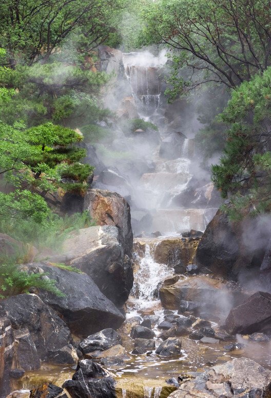 Beijing Xitan Hotel Landscape Design / Nikken Sekkei - Image 16 of 38