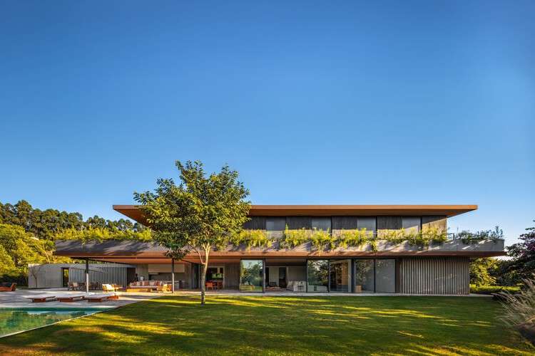 Floreira House / Matheus Farah + Manoel Maia Arquitetura - Exterior Photography