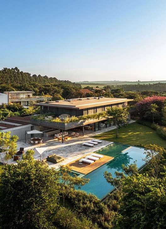 Floreira House / Matheus Farah + Manoel Maia Arquitetura - Image 6 of 28