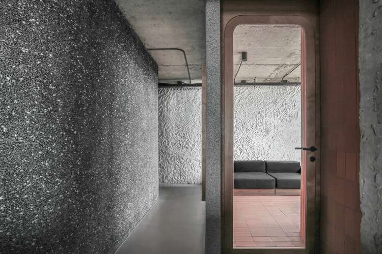 Sandwash Apartment / Architectkidd - Interior Photography, Concrete