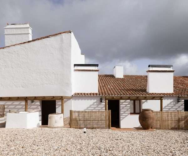 Estremoz 6 Houses / A+Architecture - Image 1 of 45