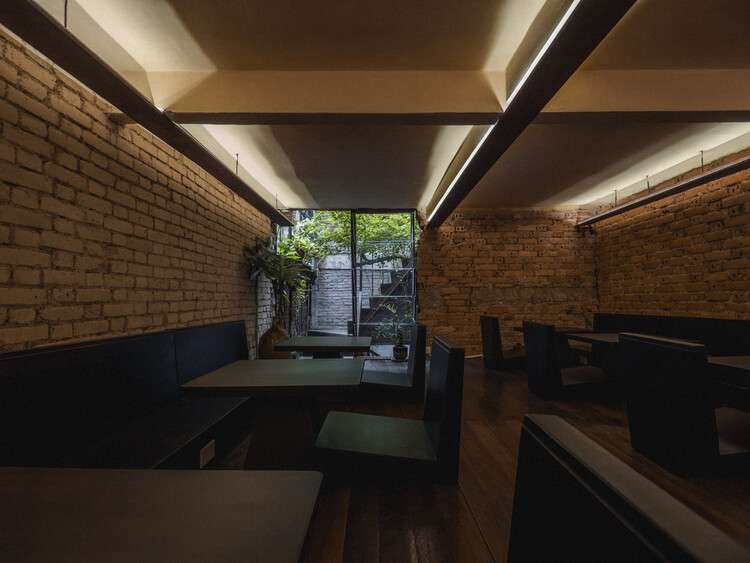 O Plant-based Ton That Dam Cafe Restaurant / xưởng xép - Interior Photography, Brick