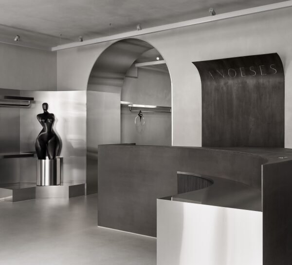 anoeses showroom kyiv